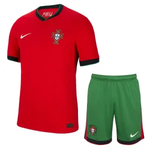 Conjunto Portugal Local Euro 2024 Niño