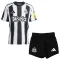 Conjunto Newcastle United Local 2025/2026 Niño