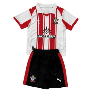 Conjunto Southampton Local 2025/2026 Niño