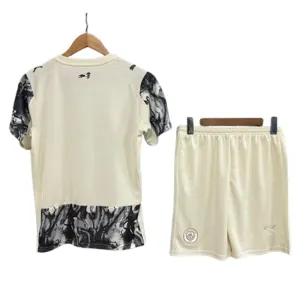 Conjunto Manchester City Year of the Horse 2026 Niño