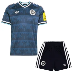 Conjunto Newcastle United Visitante 2026/2027 Niño