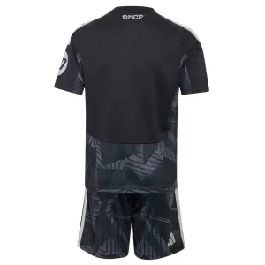 Conjunto Real Madrid Local Portero 2026/2027 Niño