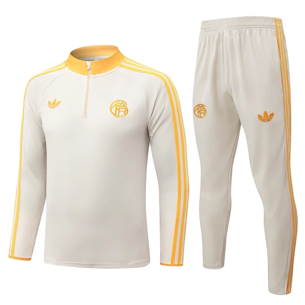 Conjunto de Sudadera 1/4 Zip FC Bayern Múnich 2026/2027 Blanco Conjunto de Sudadera 1/4 Zip FC Bayern Múnich 2026/2027 Blanco