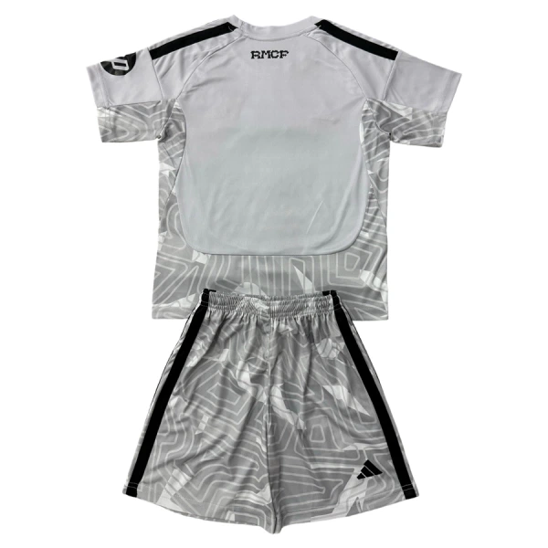 Conjunto Real Madrid Portero 2026/2027 Niño Gris